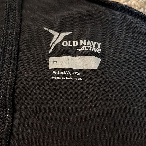 Old Navy Active medium fitted black simple halter tank top fitness yoga medium - Picture 5 of 7